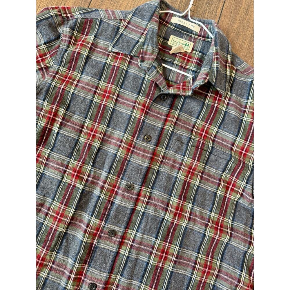 L.L. Bean Flannel Shirt Slightly Fitted Medium Tall - Picture 2 of 7